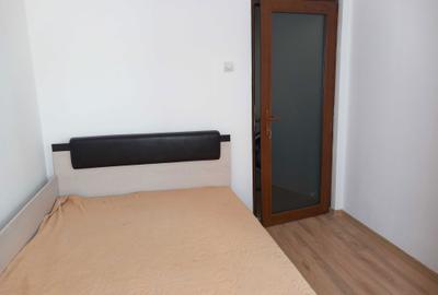 Apartament cu 2 camere decomandat în Central - 4