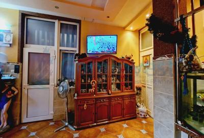 Apartament cu 3 camere decomandat în Decebal - 2