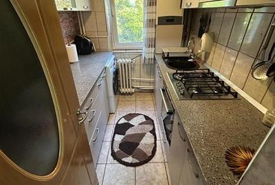 Etaj 2, fara risc, 3 camere zona Mircea cel Batran - 15