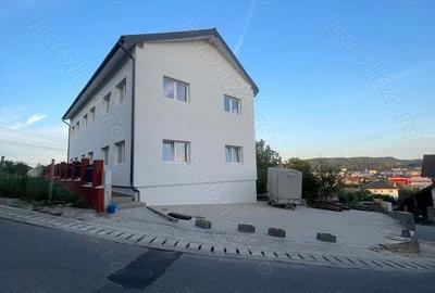 Ofer spre inchiriere - 1