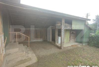 Casa 4 camere, 2610 mp teren, zona Solca, Radauti - 2