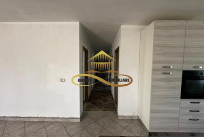 Casă individuală cu 3 camere cu Canalizare în Secuieni - 12