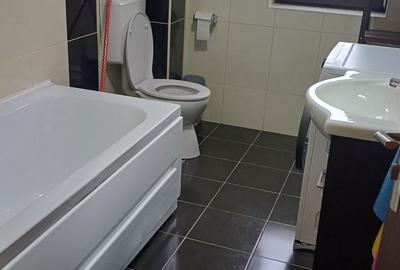 Apartament cu 2 camere decomandat în Trivale - 4