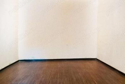 Casă cu 3 camere cu Teren 1500 Mp în Nădab - 2