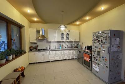 Casa individuala cu 8 camere, + anexa, Zona Bucovina - 4