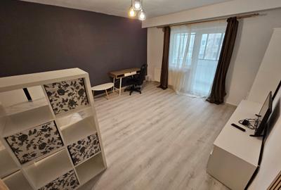 Garsonieră decomandată în Plopilor - 2