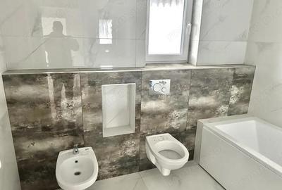 Casă cu Teren 320 Mp în Cetate - 2