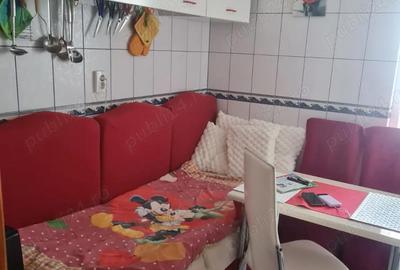 Apartament cu 3 camere decomandat în Inel I - 7