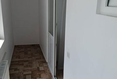 Garsonieră decomandată în Paltin - 6