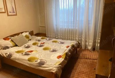 Apartament cu 3 camere decomandat în Central - 1