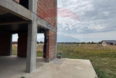 De vanzare Casa / Vila 5 camere la rosu + 540 mp teren Balotesti - 14