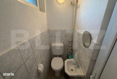 Spațiu comercial, de 38 mp, în Central - 4