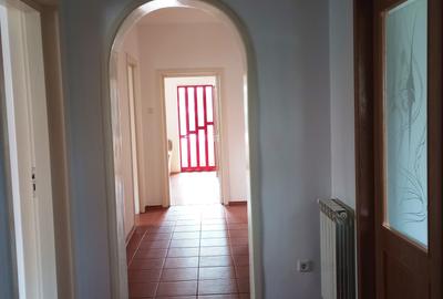 Casă individuală cu 4 camere în Ferme - 10