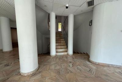 Spațiu comercial, de 235 mp, în Unirii - 1