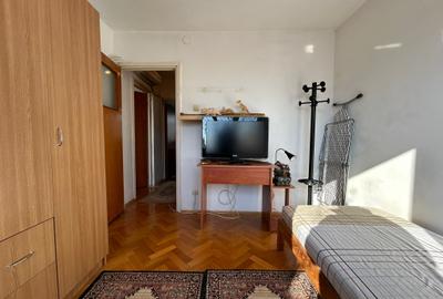 Apartament cu 3 camere semidecomandat, mobilat în 1 Decembrie 1918 - 13