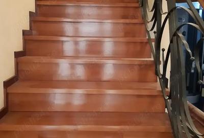 Casă cu 6 camere în Central - 2