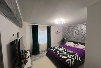 Apartament cu 3 camere locuibil renovat Cornetu ?coala generala nr. 1 - 3