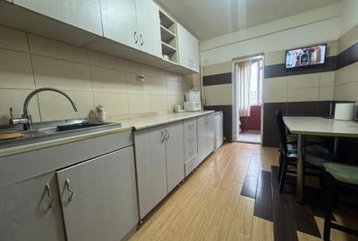 Apartament cu 3 camere decomandat, mobilat în Trocadero - 7