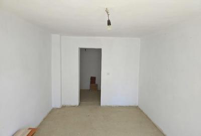 CASA IN BERISLAVESTI - LA 8 KM DE CALIMANESTI - 6