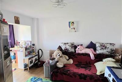 Apartament cu 3 camere semidecomandat, mobilat în Km 4-5 - 18