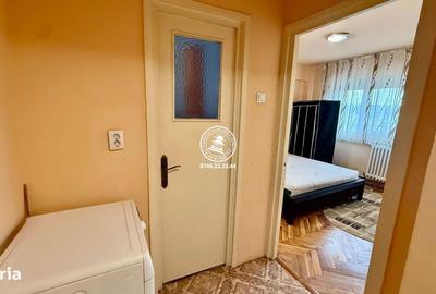Apartament cu 3 camere decomandat în Alexandru cel Bun - 2