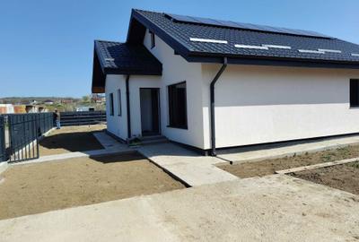 Casă cu 3 camere în Lunca Cetățuii - 3