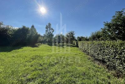 Teren de 2000 mp, în Sadu - 3