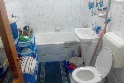 Apartament cu 3 camere decomandat în Dărmănești - 6