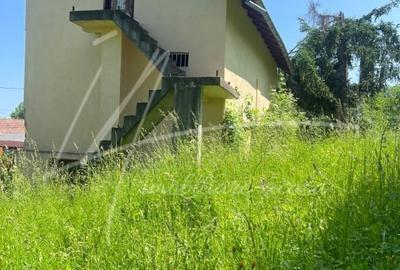 Teren intravilan cu casa- 1740 mp. in Provita de Sus-PH - 36