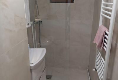 Apartament cu 3 camere decomandat în Central - 6