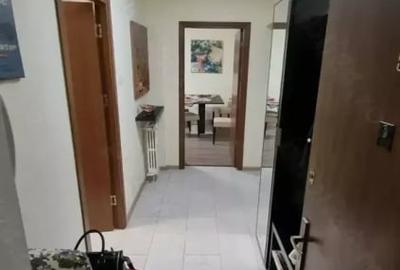 Apartament 3 camere - Centru Civic