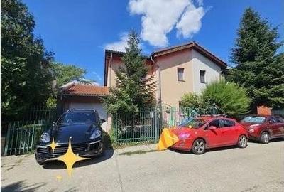 Duplex cu 4 camere cu Canalizare în Pipera