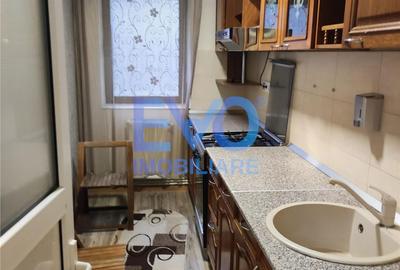 Garsonieră decomandată în Gară - 2