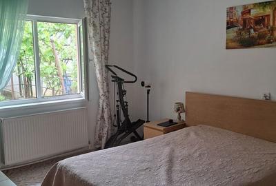 Casă cu 4 camere cu Teren 353 Mp în Republicii - 3