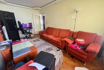 Apartament 3 camere decomandat pivnita zona Vasile Aaron - 6