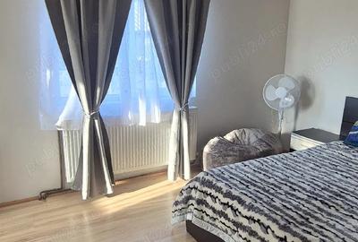 Casă cu Teren 1066 Mp în Doicești - 10