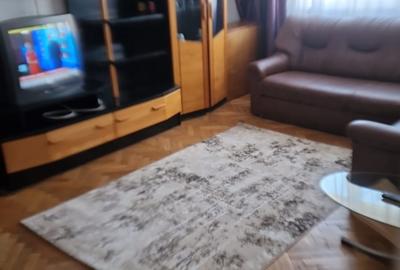 Apartament de  închiriat cu 3 camere, decomandat - 11