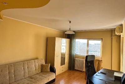 Garsonieră decomandată în bloc 1982, direct proprietar, vedere liberă, - 1