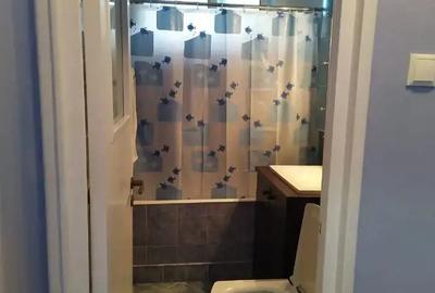 Inchiriez apartament 3 camere