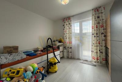 Apartament cu 3 camere semidecomandat, mobilat în Florești - 5