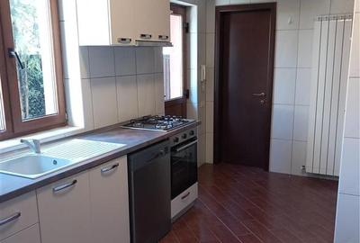 Casă individuală cu 6 camere cu Canalizare în Pipera - 10