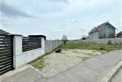 Teren de 3601 mp, în Central - 2