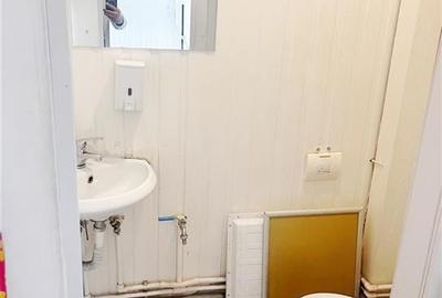 Spatiu comercial de închiriat în Ploiesti  Zona 0, - 5