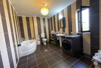 Vila Lux Dragomiresti vale cu mutare rapida 2000mp curte Vila Lux Dragomiresti vale cu mutare rapida 2000mp curte - 12