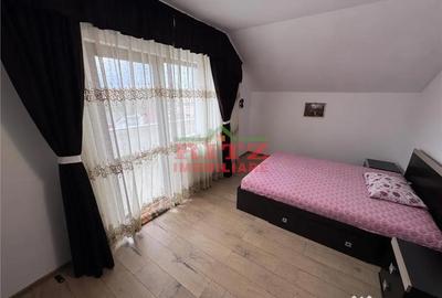 Apartament cu 3 camere semidecomandat în Central - 7