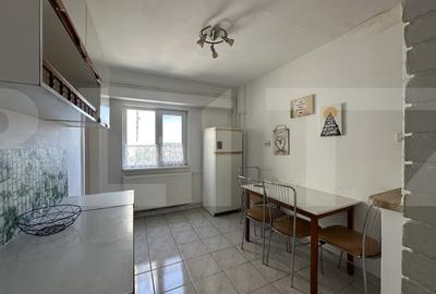 Apartament de vanzare, cu 3 camere, 2 bai, zona Iulius Town - 5
