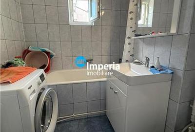 Apartament cu 2 camere decomandat în Canta - 6