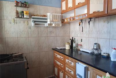 Spatiu extins central Liceul Mircea si Mare Constanta - 13