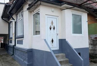 Spațiu comercial, de 85 mp, în Central - 2