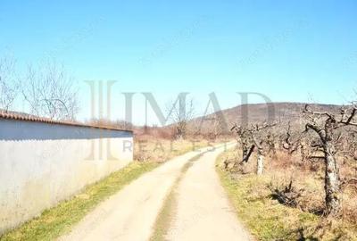 Teren de 1023 mp, în Central - 2